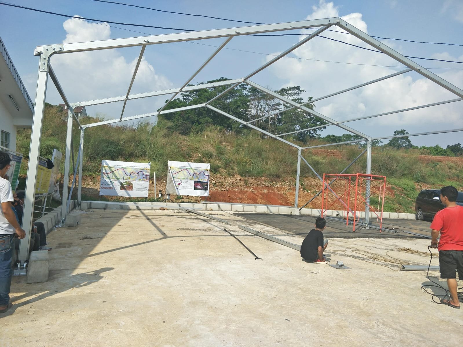 foto bagian besi tenda roder